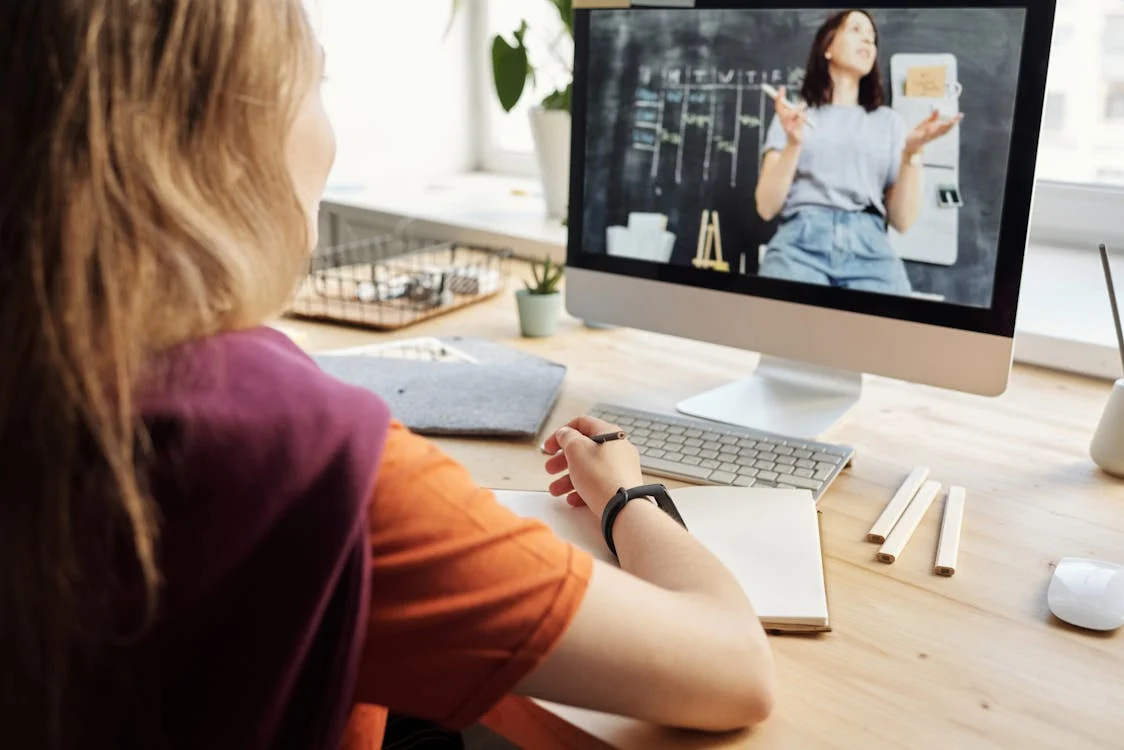 Online English classes at our academy